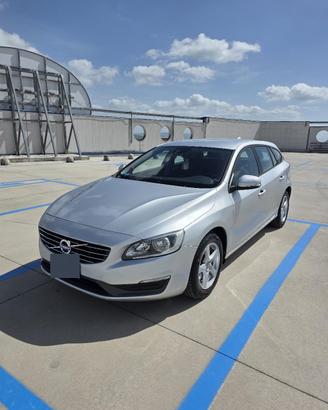 Volvo V 60 1.6 D 115 Cv SW  Kinetic