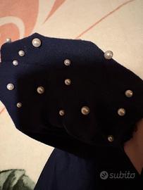 Maglia blu con perle