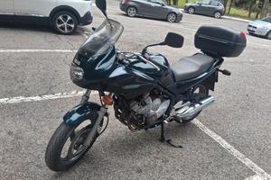 Yamaha XJ 600 diversion perfetta e storica 