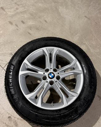 Treno gomme+cerchi invernali 18 pollici X3G01 X4