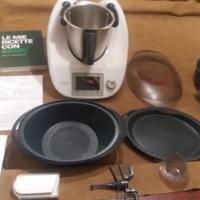 Bimby tm5 completo di tutto poco usato