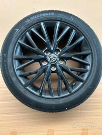 Cerchi in lega toyota R18