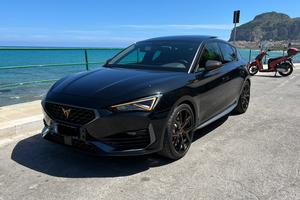 Cupra Leon Vz Carbon 300 superbollo pagato 9/26