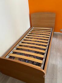 Letto a doghe con II letto estraibile