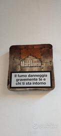 Scatola di latta sigarette Marlboro