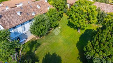 VILLA SINGOLA A CARPI