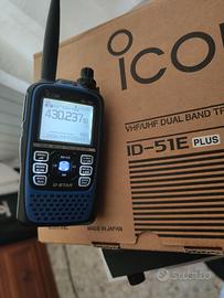 ICOM ID51 Plus Ricetrasmettitore Portatile