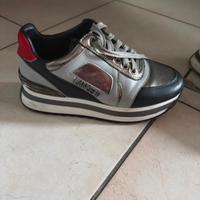 Scarpe da ginnastica