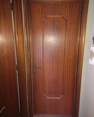 N. 9 Porte da interno in legno tamburato