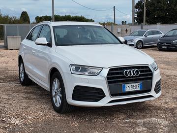 Audi Q3 2.0 TDI 120 CV Design - 2017