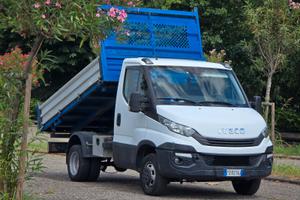 Iveco Daily 35.120 RIBALTABILE TRILATERALE