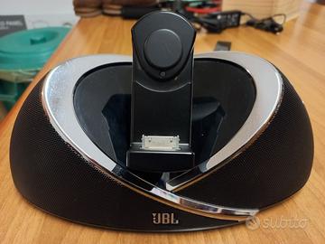 Cassa JBL On Beat stereo con dock Apple