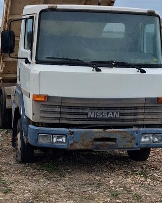 ricambi Nissan t100 