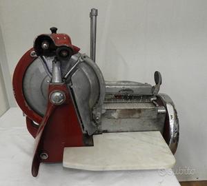 Affettatrice usata Marwel a volano