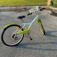 Bici da bambina 16” – Cestino e torcia inclusi