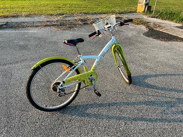Bici da bambina 16” – Cestino e torcia inclusi