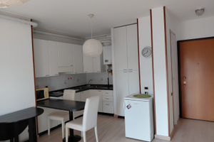 Monolocale vicinanze ospedale/università.B.Roma