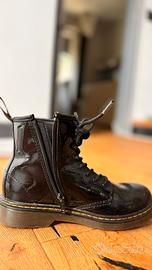 Dr Martens vernice nera