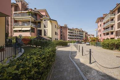 Appartamento Trezzano sul Naviglio [M69VRG]