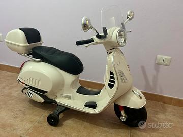 Vespa piaggio modello GTS super