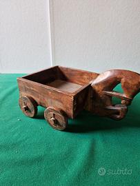 Carretto cavallo in legno vintage piccolo