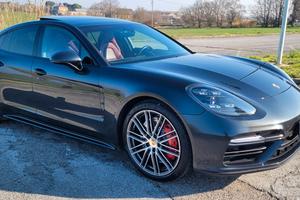 Porsche Panamera Turbo MY2018 V8 Full Optional