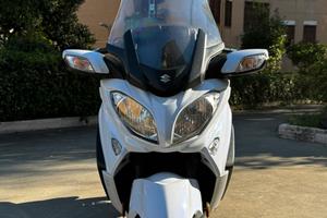 Suzuki Burgman 650
