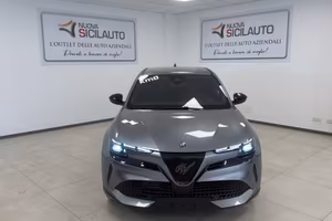 Alfa Romeo Junior Non disponibile (626) Ibrid...