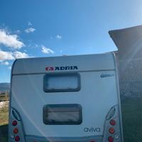 Roulotte Adria Aviva 490 CP