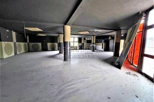 Immobile di 397 m² con 4 locali a San Giustino