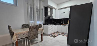 Trilocale in via Giovanni Battista, 2