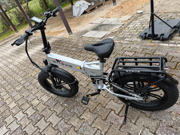 Bici elettrica Engwe MX8