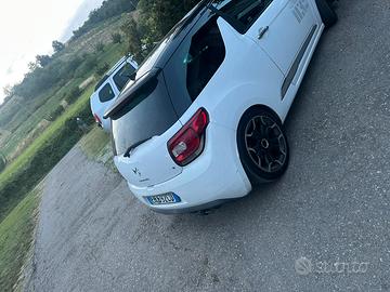 Citroen ds3 1.6tdi 2011