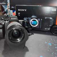 Sony Alpha 7 II con borsetta