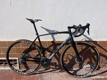 bici da corsa BH quartz 2023 montata shimano tiagr