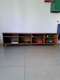 Mobile TV in legno