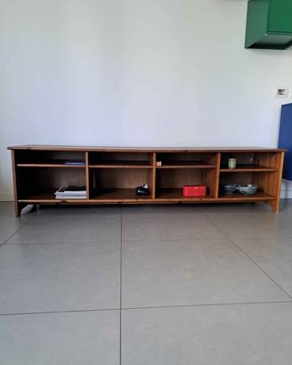 Mobile TV in legno