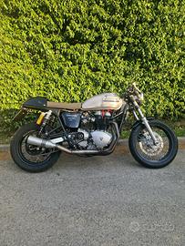 Trimph Thruxon 900 - Special - Cafè racer