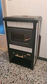 Stufa a legna Cadel