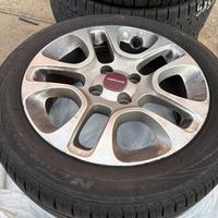 cerchi in lega più gomme panda