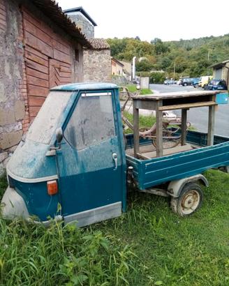 Ape 50 per pezzi (non funzionante)