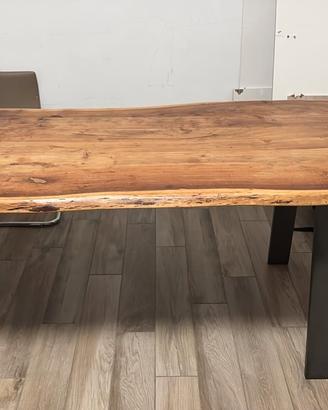 tavolo in legno Maisons du Monde