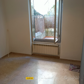 Genova borgoratti bilocale con terrazzo