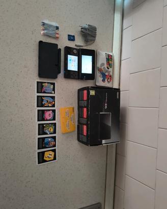 Nintendo 3DS Nero + Scatola e Accessori