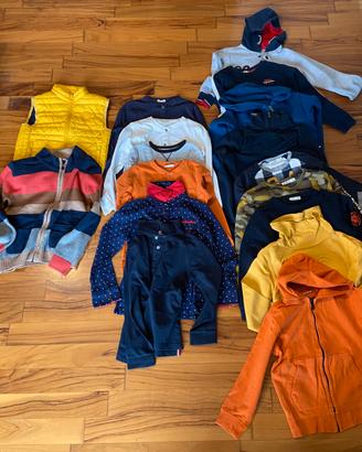 Maxi lotto abbigliamento per bambino 5/6 anni