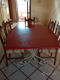 Tavolo con gambe in ferro fatto a mano