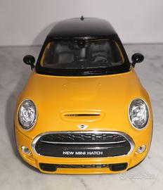 NEW MINI COOPER HATCH (2014), 1/24 WELLY