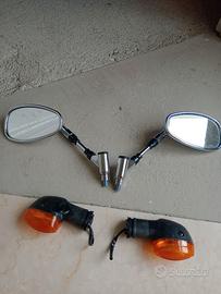 Specchietti e luci di direzione Yamaha FZ6 