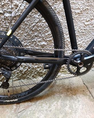 Bicicletta Gravel elettrica Bianchi Impulso