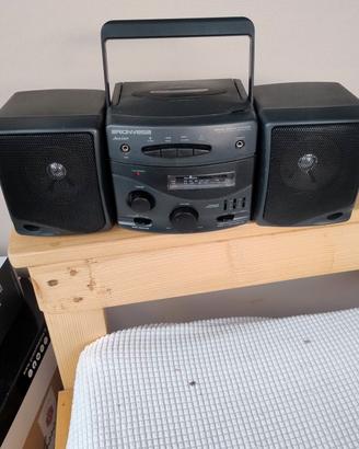 Radio mangiacassette Brionvega